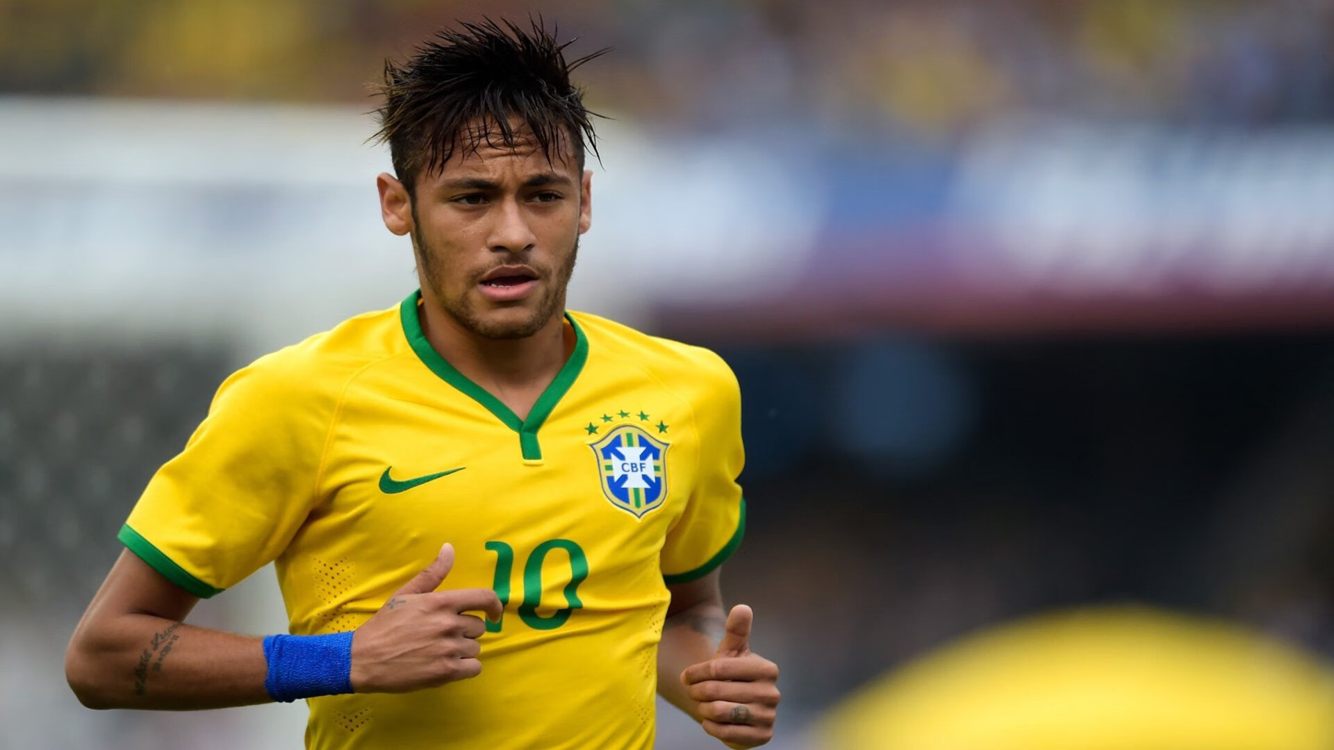 南非逆转取胜,球迷狂欢,南非队战绩